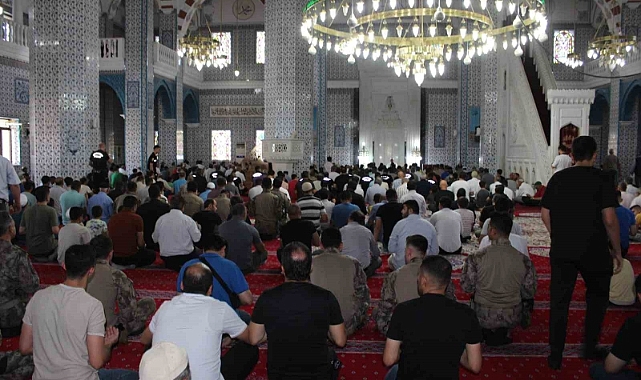 Iğdır’da 13 Şehit Polis İçin Mevlit Okutuldu