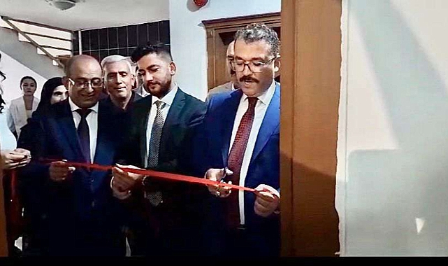 Iğdır Valisi Turan, Genç avukatın hukuk bürosunun açılışına katıldı