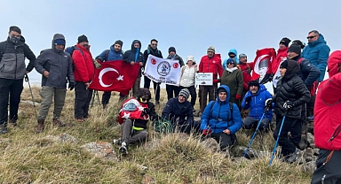 Iğdırlı Dağcılar Sarıkamış için tırmandı