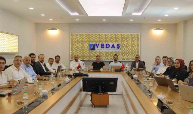 İmece kültürü VEDAŞ&#039;ın yapay zekasıyla buluşuyor