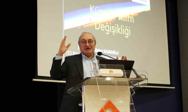 İzmir&#039;e &#039;Kaliforniya&#039; önerisi; &quot;Binalar beyaz, caddeler denize dik olmalı&quot;