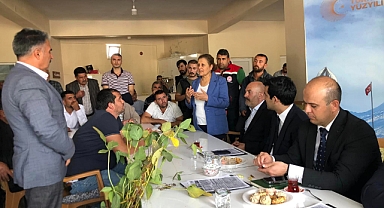 Karakoyunlu çiftçine soya bitkisi hakkında bilgilendirmeler yapıldı