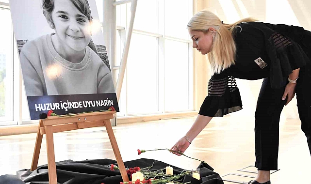 Konyaaltı siyaha büründü