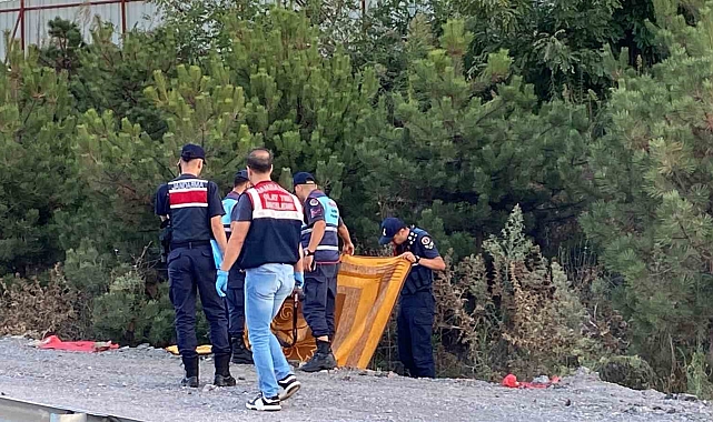 Kuzey Marmara Otoyolu&#039;nda feci kaza... Takla atan araç metrelerce sürüklendi: 1 ölü, 5 yaralı