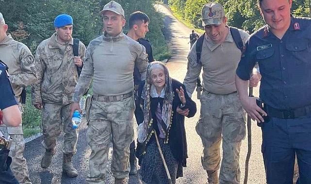 Mantar toplamak için ormana gidip kaybolan yaşlı kadın bulundu