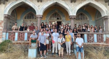 Midilli'deki 100 yıllık Osmanlı sarayına çağdaş tasarım