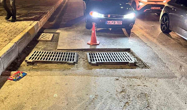 Motosiklet devrildi 2 kişi yaralandı