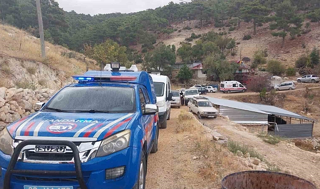 Öldürülen baba-oğul ve gelinin cenazesi morga kaldırıldı