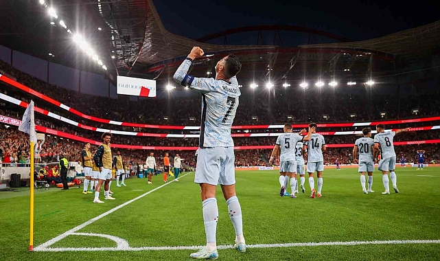 Ronaldo, 900. golünü attı