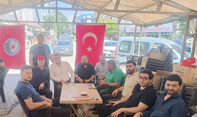 Savaş Kaya’dan işten çıkarılan işçilere destek ziyareti