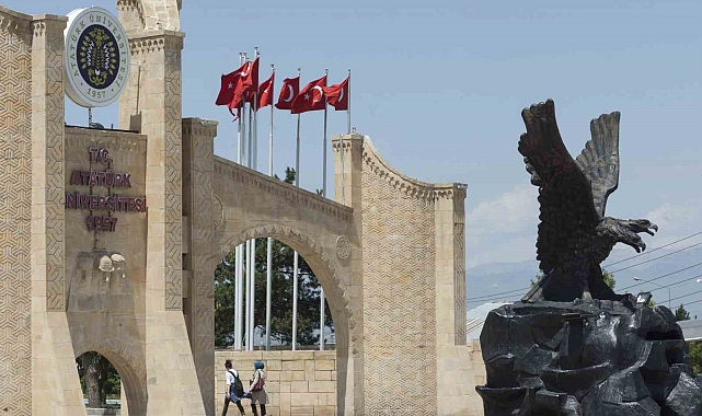 Sınavsız ikinci üniversite kayıtları devam ediyor