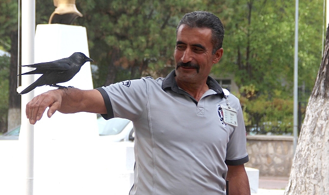 Sivas Sağlık İl Müdürlüğünün Maskotu Haline Gelen Her Gün Mesai Yapıyor