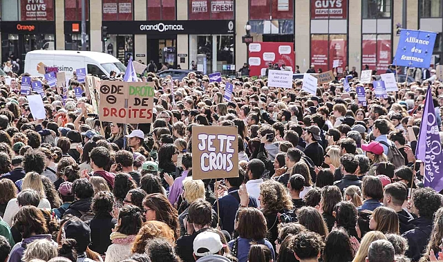 Tecavüz skandalı halkı sokağa döktü