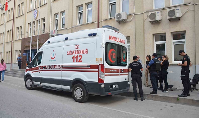 Tekere Dolanan Elbise Kazayı Beraberinde Getirdi