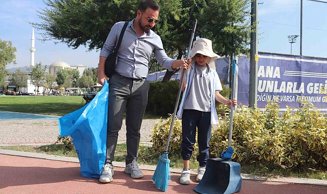 Topladığı atıklar ormanlara fidan olacak