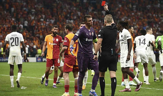 UEFA, Fernando Muslera&#039;ya 3 maç men cezası verdi