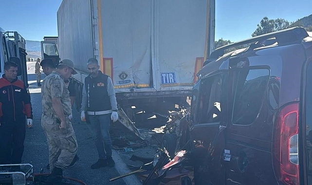 Uşaklı ailenin kazasında ölü sayısı 4&#039;e çıktı