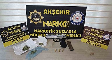 Üzerinde uyuşturucu ve ruhsatsız silah bulunan şüpheli tutuklandı