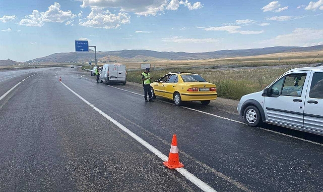 Van&#039;da yürütülen çalışmalar sonucunda 89 araç trafikten men edildi