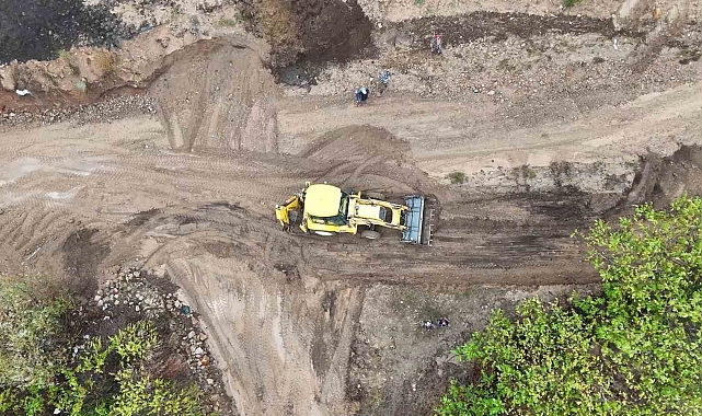Yağan şiddetli yağmur, derenin taşmasına ve sel felaketine yol açtı