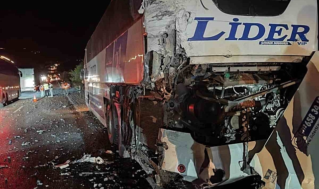 Yolcu otobüsüne tır çarptı: 1kişi yaralandı