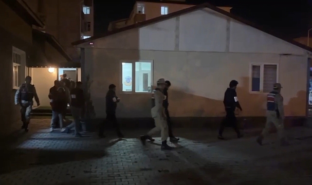 21 düzensiz göçmen yakalandı