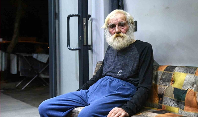 4 yıldır sokakta yaşayan vatandaşa belediyeden yardım eli