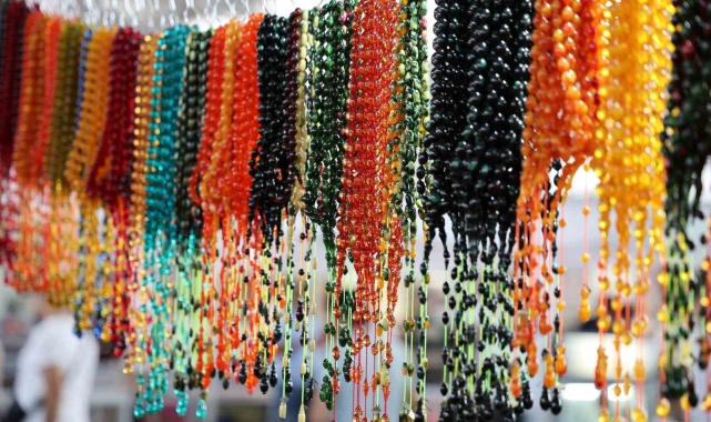 Adana&#039;da &quot;3. Tespih ve Doğal Taşlar Fuarı&quot; açıldı