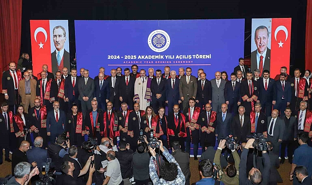 Atatürk Üniversitesi yeni akademik yılı Açılışı, Yusuf Tekin&#039;in katılımıyla gerçekleşti