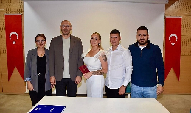 Aydın'ın Germencik İlçesine İsveçli Gelin