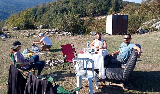 Bafra&#039;ya gelen yamaç paraşütü sporcuları, Kapıkaya&#039;ya hayran kaldı