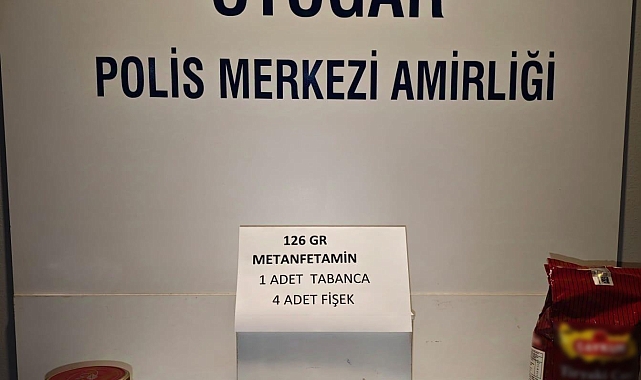 Çay ve salça paketinden uyuşturucu çıktı