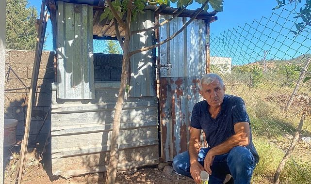 Cins tavuklarını çaldıktan sonra kesip sattılar