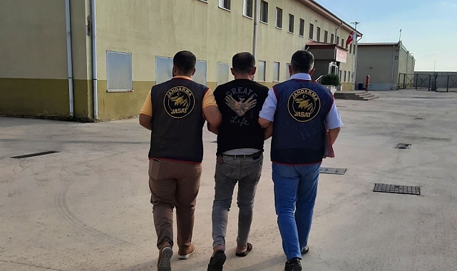Çocuğa eziyet suçundan 10 yıl 6 ay kesinleşmiş cezası bulunan firari yakalandı