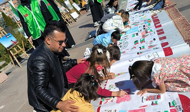 Devlet korumasındaki çocuklar, Filistinli Çocuklar İçin çizdi