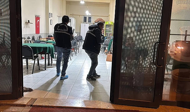 Elazığ&#039;da kıraathaneye silahlı saldırı