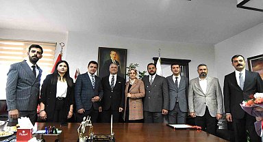 Erzurum Barosu'nda devir teslim töreni yapıldı