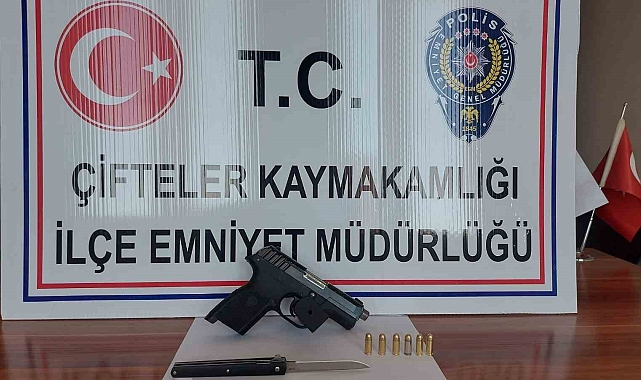 Eskişehir&#039;de silahlı yaralama olayında olayın failini, suç aletleriyle birlikte yakaladı