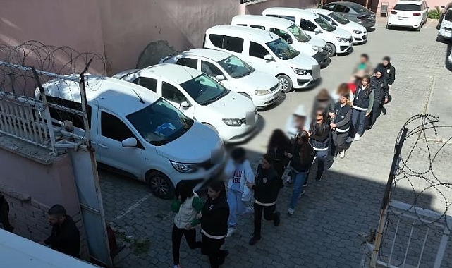 Fuhuş operasyonunda 5 gözaltı