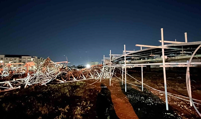 Helikopter radyo kulesine çarptı 4 kişi öldü