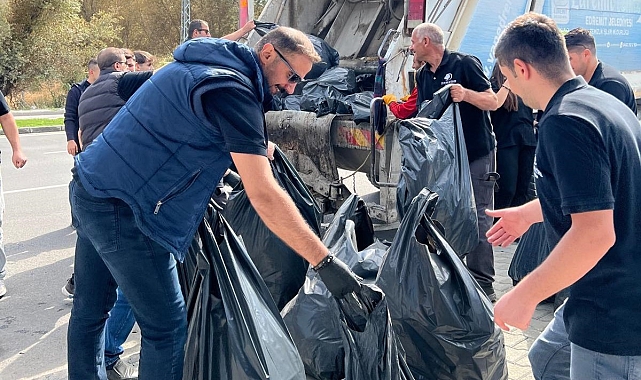 Hilton Van Oteli, doğa tahribatını en aza indirmek amacıyla sahil temizliği etkinliği düzenledi