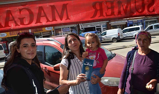 Hınıs ilçesinde polis, vatandaşları kadına şiddet konusunda bilgilendirdi