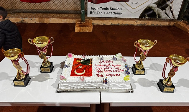 Iğdır’da Cumhuriyet Kupası Tenis Turnuvası tamamlandı