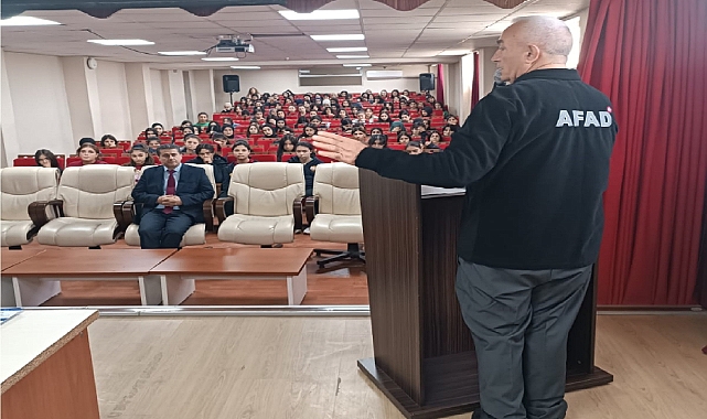Iğdır’da öğrencilere Afet Farkındalık eğitimi verildi