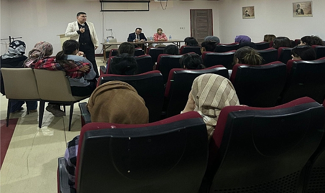 Iğdır’da yurtlarda kalan öğrencilere bilgilendirmeler yapıldı