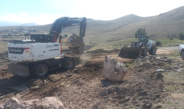 Iğdır İl Özel İdaresi Ekipleri Yol Genişletme ve Stabilize Çalışmalarına Aralıksız Devam Ediyor