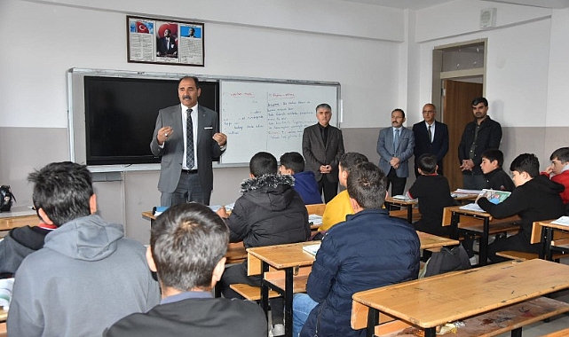 Iğdır Milli Eğitim Müdürü Gün’den İmam Hatip Lisesine ziyaret