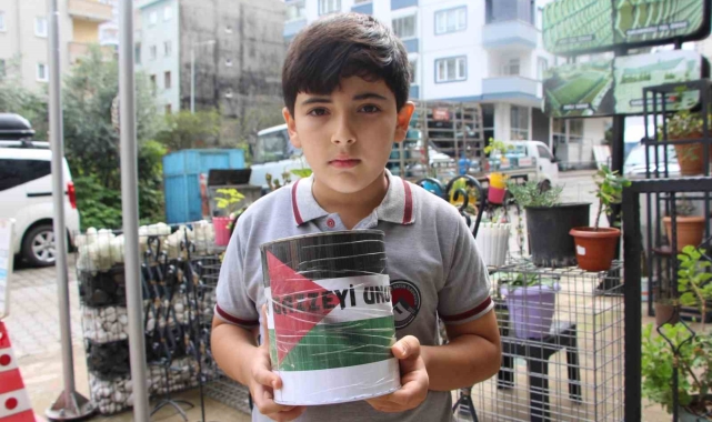İlkokul öğrencisi Muhammet Yusuf&#039;tan Gazze için duygulandıran bağış
