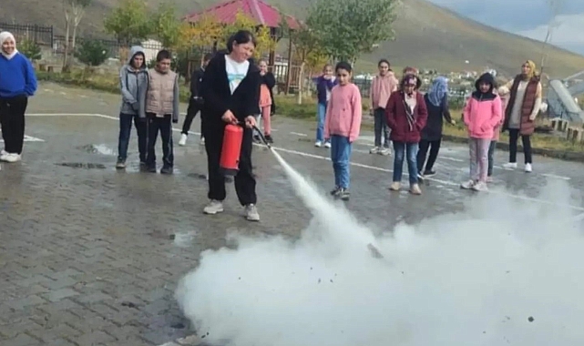 İmam Hatip Lisesi&#039;nde yangın tatbikatı