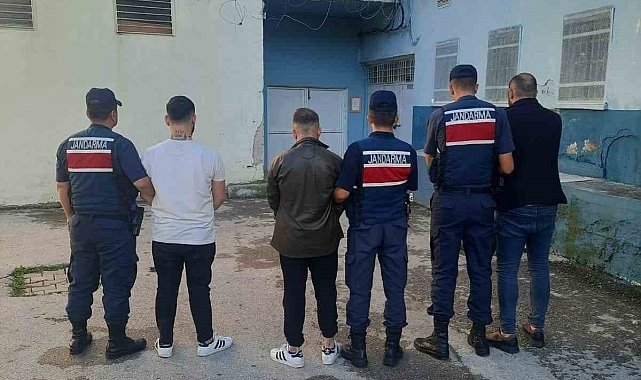 İş yerinde uyuşturucuyla yakalanan 3 kişi tutuklandı